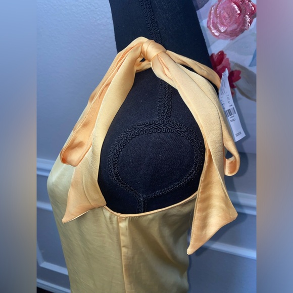 New York & Company Yellow Blouse || Size S || See photos for callout - Picture 10 of 15